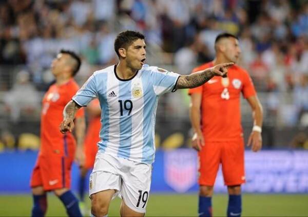 Banega_Gol_Argentina_Chile_Copa100_PS