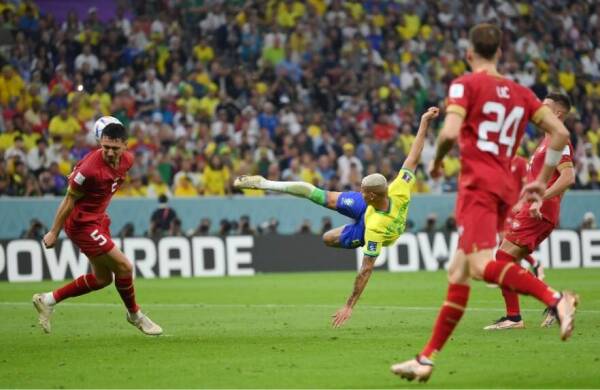 Brasil-vs-Serbia-Richarlison-Qatar-2022