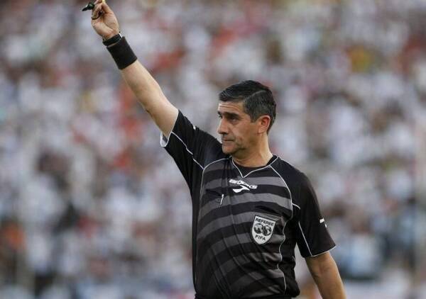 Carlos-Chandia-árbitro