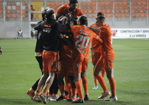 Cobreloa Frenó Al Superlíder Magallanes Y Encendió La Primera B