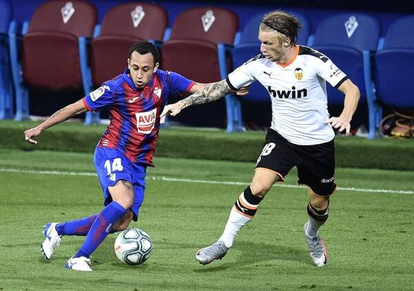 SD Eibar SAD v Valencia CF – La Liga