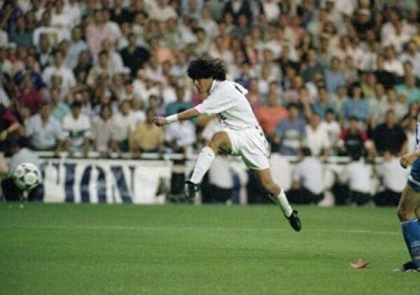 Ivan_Zamorano_gol_RealMadrid_Deportivo_1995