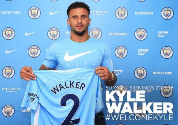 Kyle_Walker_Manchester_City_2017_Sitio