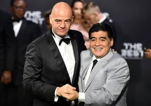 Maradona_Infantino_TheBest_FIFA_Getty