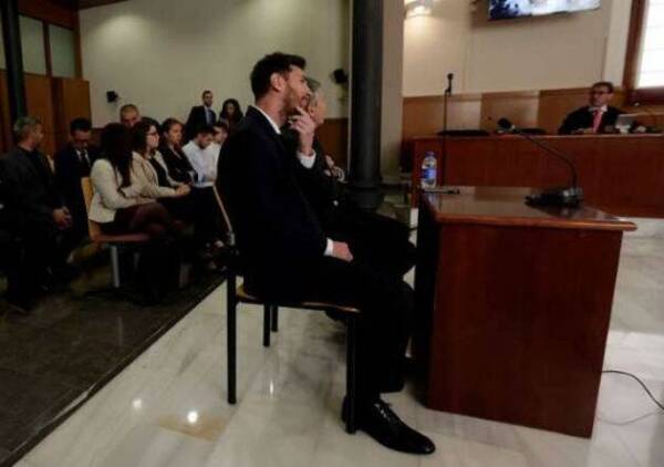 Messi_declara_juicio_junio_2016_1