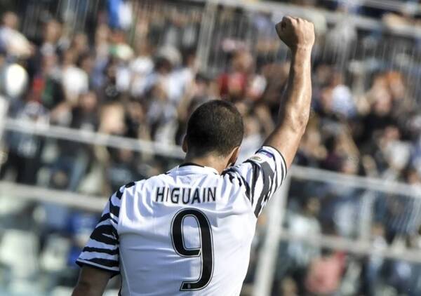 Pescara_Juventus_Higuain_Getty