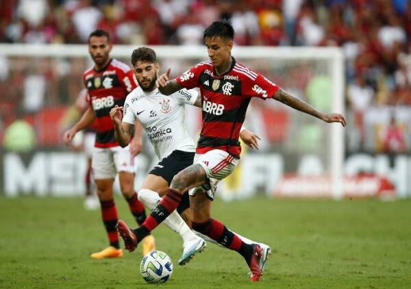 Pulgar_Flamengo_06octu_Onefootball