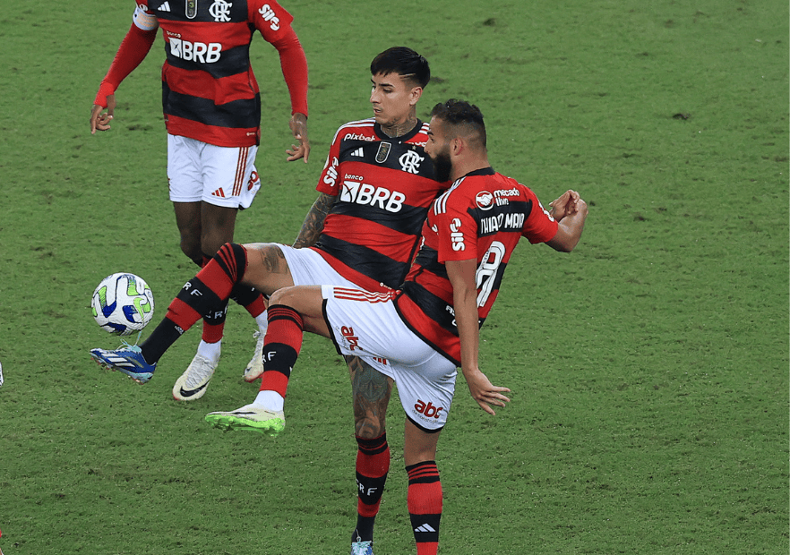 Pulgar_Flamengo_2023