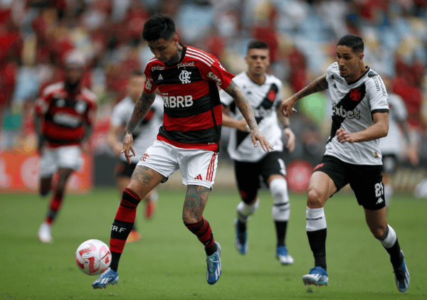 Pulgar_Flamengo_Vasco_2023