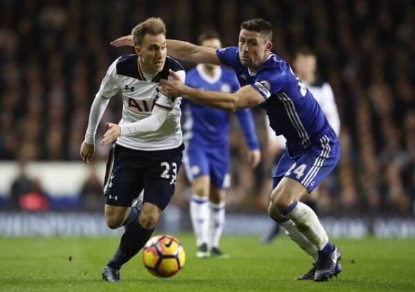Tottenham_Chelsea_Eriksen_Cahill_2017_Getty
