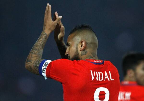 Vidal_celebra_Chile__2017_PS_0