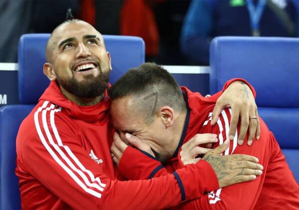 Vidal_Ribery_ríe_Bayern_Bundesliga_2018_Getty